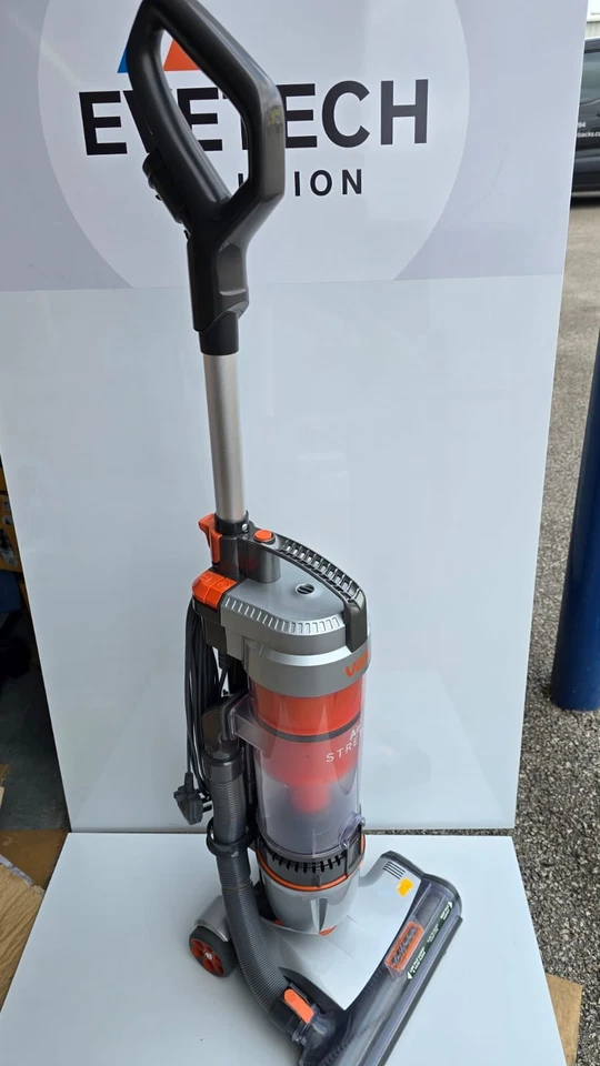 Vax Air Stretch Upright Vacuum Cleaner | 13m Cord | 3-in-1 Tool | 5kg - Image 3 of 4
