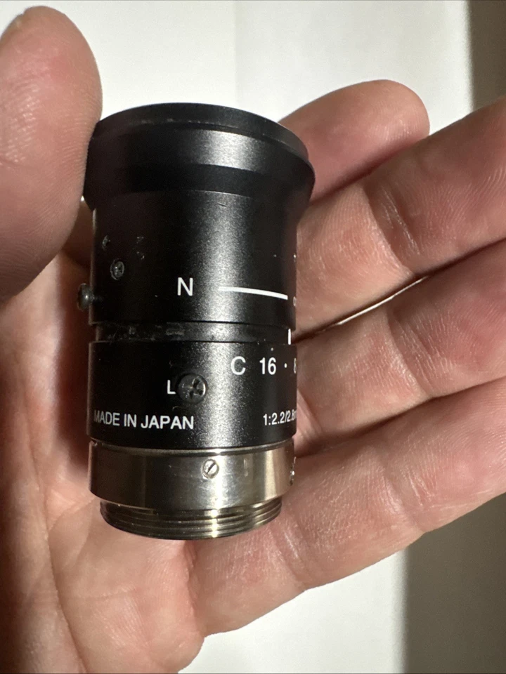 Genuine Fujinon TF2.8DA-8 C-3CCD Camera Lens M2 - Image 2 of 4