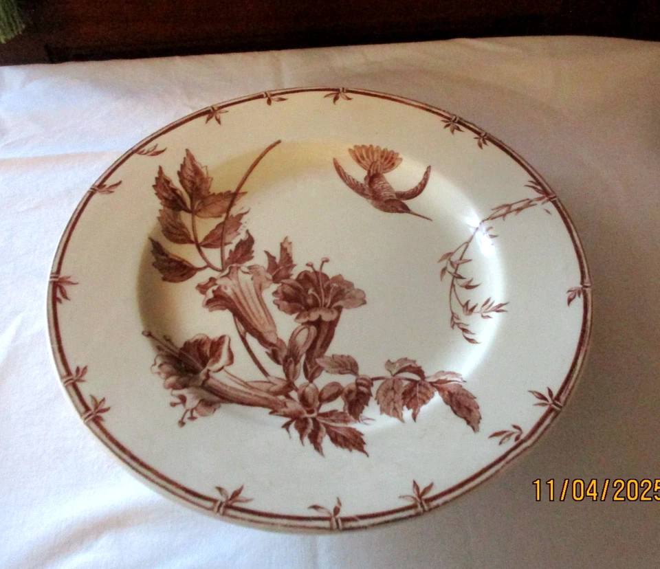 FAIENCE DE GIEN -Ancien compotier plat coupe  sur piédouche OISEAUX MOUCHES -2/2 - Photo 4/4