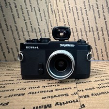 Voigtl nder Bessa-L Black Rangefinder Film Camera with 25mm f4 Skopar working