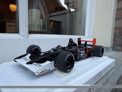 1:18 McLaren F1 Honda MP4/6 #2 Gerhard Berger GP Japan 1991 Autoart 89152