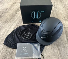 One K Defender Jr Helmet Matt Black Size Small 470432