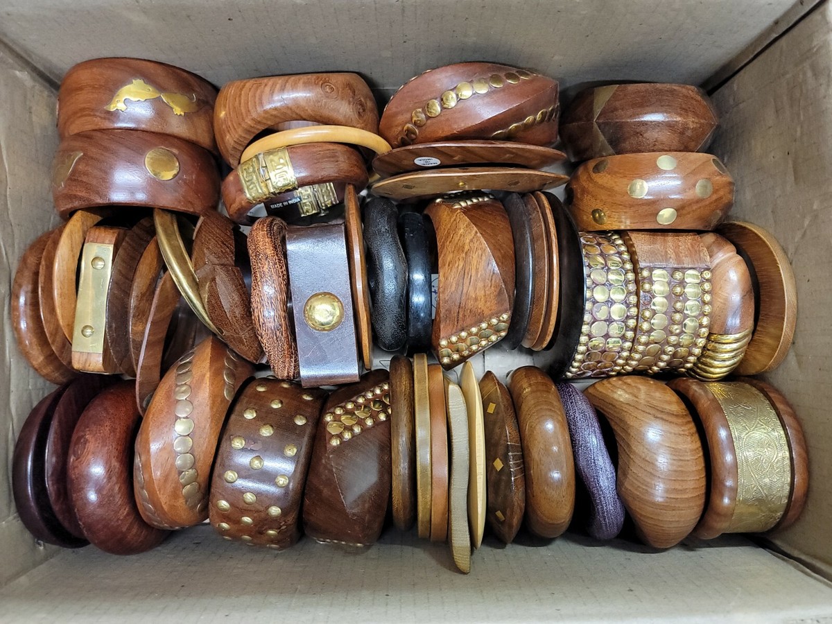 Assorted Wood Bangles Lot 50pcs Assorted Wood Bangles Lot 50pcs