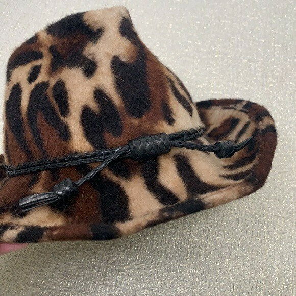 Eric Javits Mohair Brown and Tan Animal Print Lin… - image 7