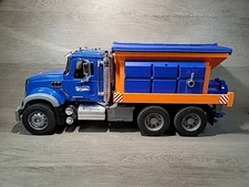 Bruder Mack Grenite Sander/Salter Truck 1:16 Scale