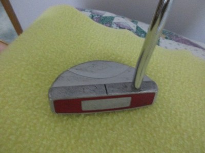 AMF Professional VMC putter, 35'' length, Right hand, Red putter grip