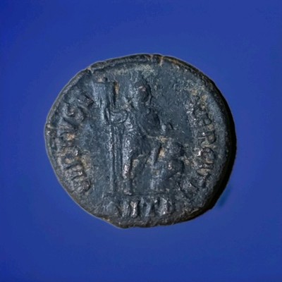 Theodosius I. 379 395 n. Chr. Maiorina, VIRTVS E-XERCITVS, Æ 24mm, SELTEN 
