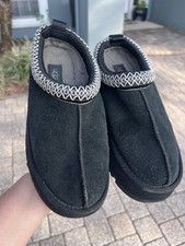 UGG Tazz II Platform Women's Slippers Black Suede Woven Detail Size 7