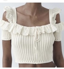 Zara Women s Cream Lace And Ruffle Ribbed Crop Top NEW Size Medium