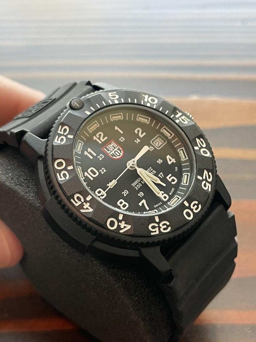 Luminox 3000/3900 V3 Navy SEAL Swiss Quartz Wristwatch 200m | eBay