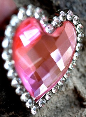 4 Conchos Rhinestone Horse Saddle Bridle Tack Bling Western Heart Pink CO116