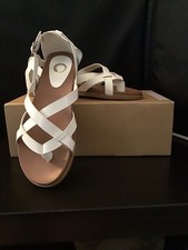 Journee Collection Women's White Flat Sandals Buckle Adjustable Strap Size 9