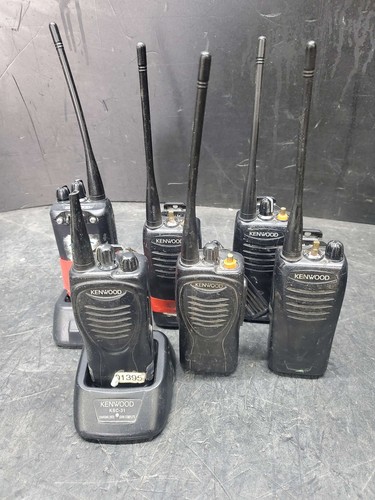 Lot of 6 Walkie Talkie Kenwood