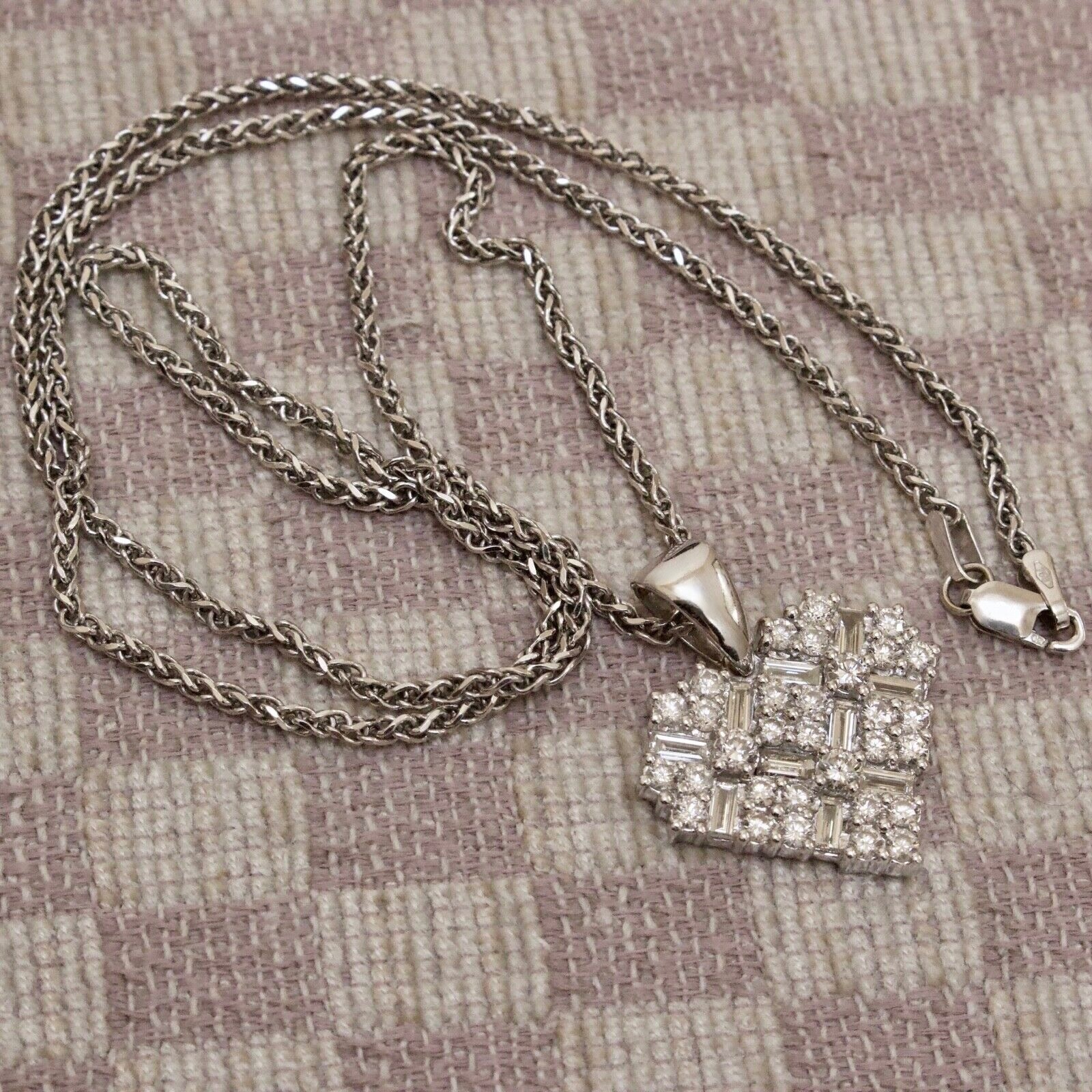 NEW 18K WHITE GOLD 1.50 CARAT NATURAL PAVE DIAMOND (VS/F) HEART PENDANT NECKLACE