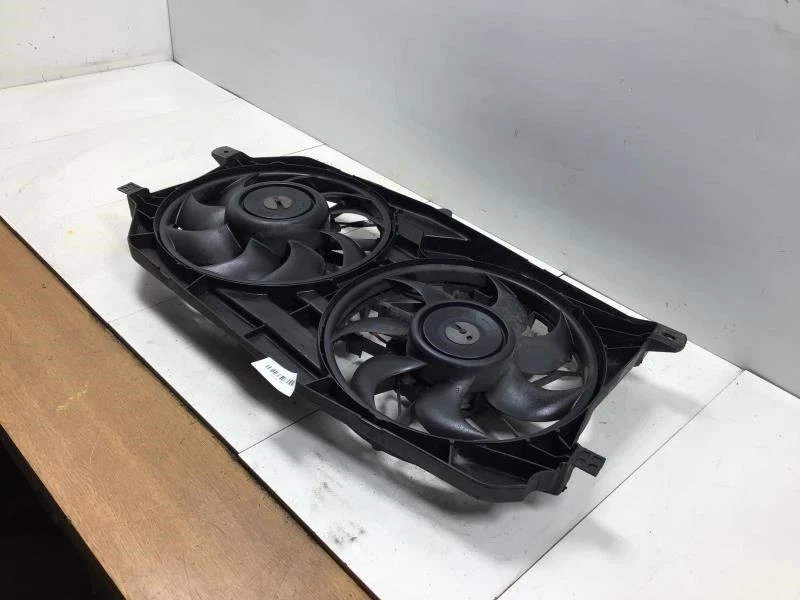 Ford Freestyle 2005 radiador refrigerante refrigeración doble ventilador montaje Bosch OEM+ Foto 2 de 4