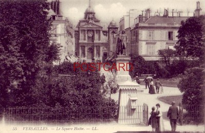 FRANCE. VERSAILLES - LE SQUARE HOCHE