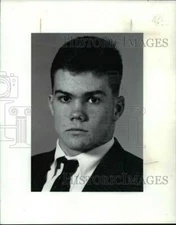 1990 Press Photo Brian Willis-Revere RB - cvb42622