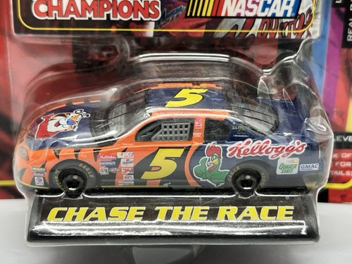 Terry Labonte #5 NASCAR Kelloggs Chevrolet Chase The Race 1:64 Die Cast 2001 Neu - Bild 2 von 16
