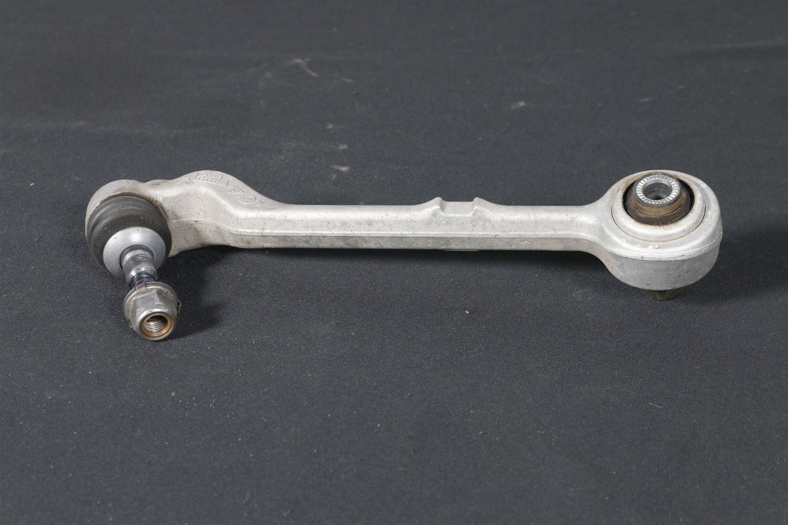 BMW 1er E81 87 3er E90 X1 E84 Control Arm 6770850 Front Right 
