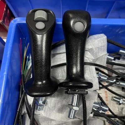 For Bobcat E20 27 25 17 Doushan 17 Electronic Control Multi-function Joystick 