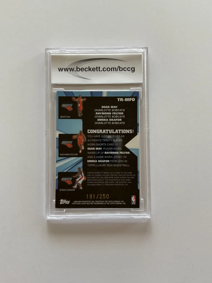 Caja de lujo Topps Trinity Triple Relics 2005-06 MFO May/Felton/Okafor/250 BCCG 9 Foto 2 de 2