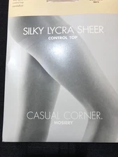 NEW Casual Corner Hosiery Sz C Champagne Control Top Panty Hose Sandalfoot 59612