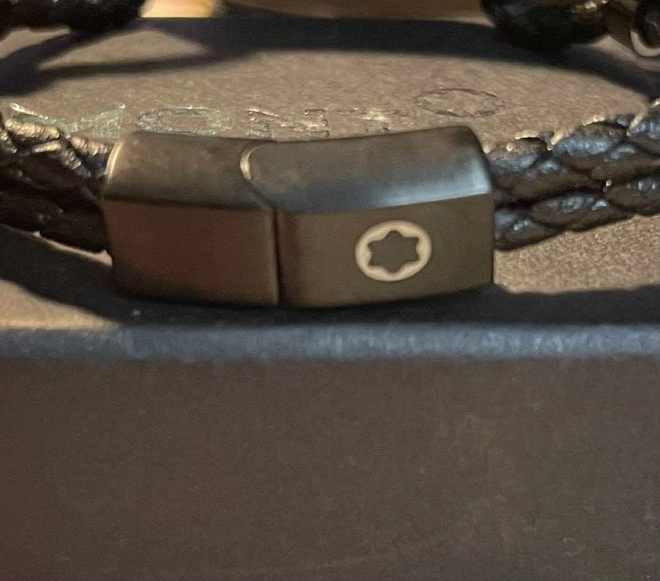 Pulseira Montblanc de couro tecido aço inoxidável preta - Imagem 4 de 4