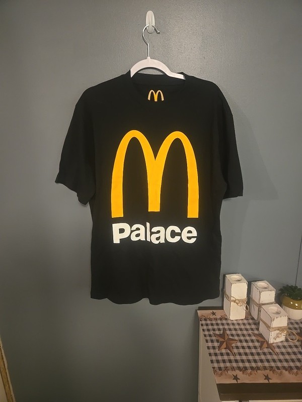 NEW Palace  McDonald's Logo T-shirt Size Large Tee