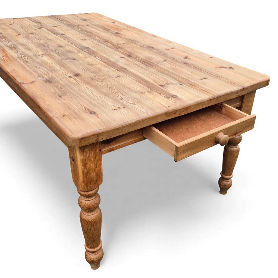 Large Rustic Pine Farmhouse Dining Table – 6 to 8 Seater – Turned Legs – 183cm - Image 4 of 4
