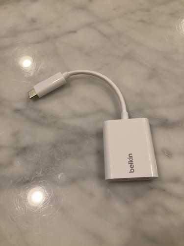 Belkin RockStar 3.5mm Audio with USB-C Charge Adaptor, 60W, White - Picture 2 of 3