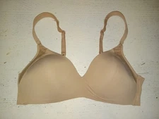 Warner's Solid Beige Women's Wireless Bra Sz 34C