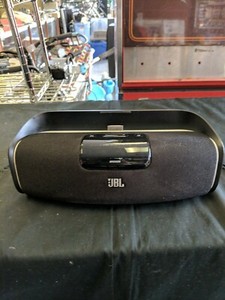 bluetooth speaker compatible with iphone