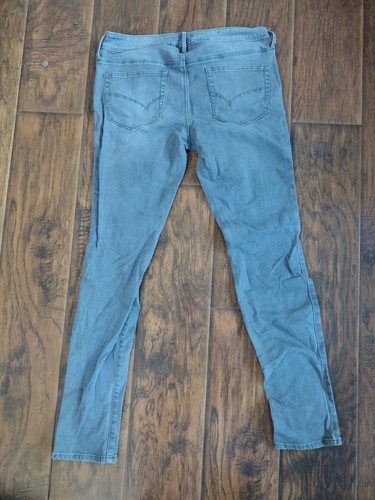 Bullhead schwarze Skinny Jeans Größe 11 grau südwestliches Muster Damen Junioren - Bild 3 von 5