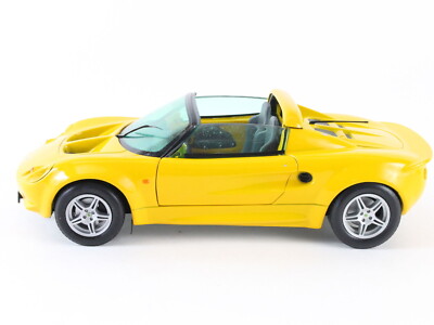1997 Lotus Elise 1:18 Chrono Scale Mustard Yellow