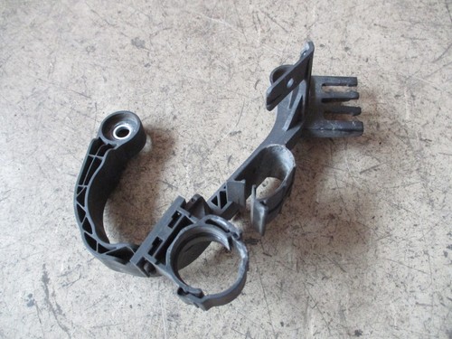 Halter Halterung Kabel Anlasser VW Tiguan 5N Träger 5N0971858 Kabelführung