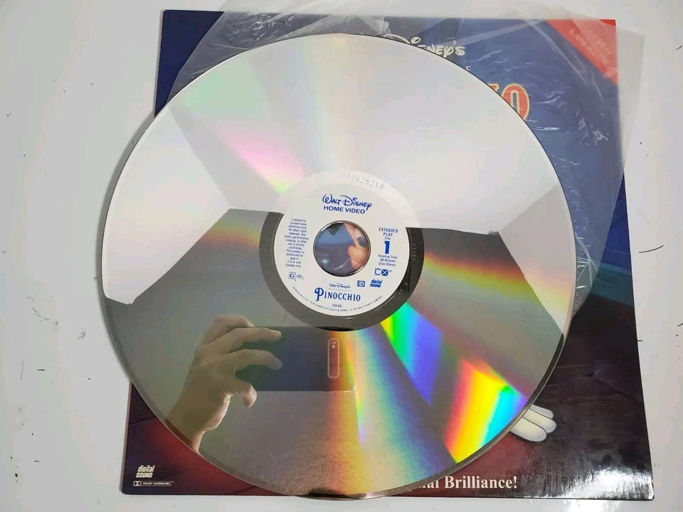 Walt Disney's Masterpiece Pinocchio Laserdisc LD - Image 4 of 4