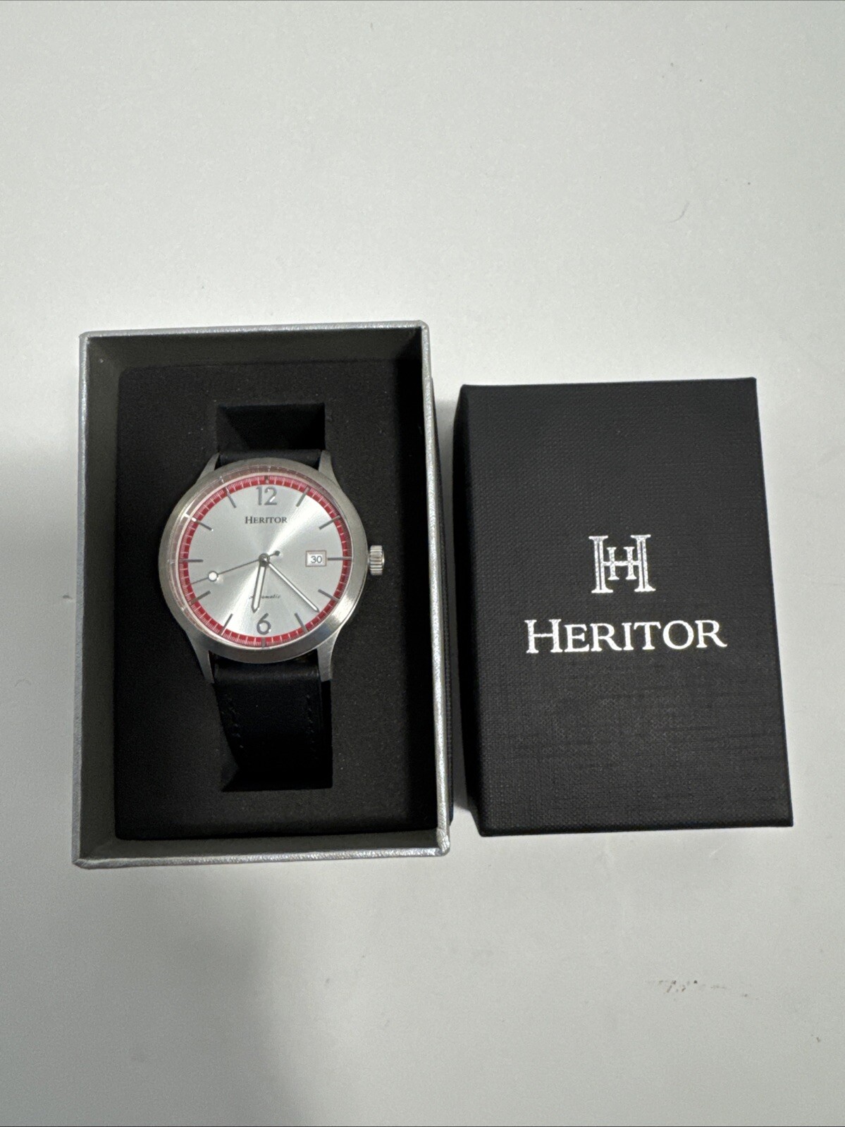 Heritor Becker Silver Red Sunburst 43 mm NH35 Automatic Date w Black Leather