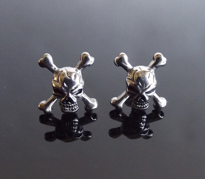 Skull & Crossbone Fake Ear Plug Stud PAIR Ear Ring Earrings Biker Punk
