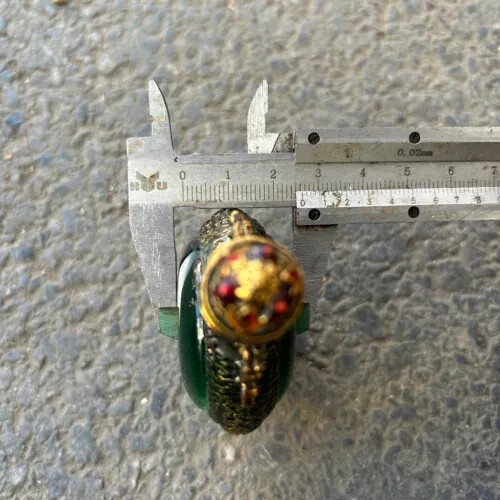 Chinese hand-carved cloisonne color-changing stone snuff bottle - Picture 10 of 11