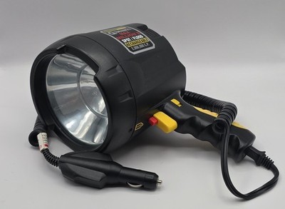 Brinkmann Q-Beam Max Million II Rechargeable Spot/Flood Spotlight 2,000,000 C.P.