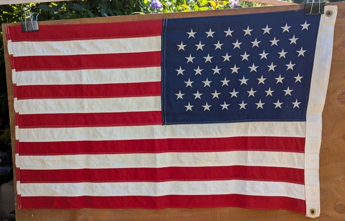 1959 -1960 US 49 Star Flag - Used for 1 Year - American Flag 2X3