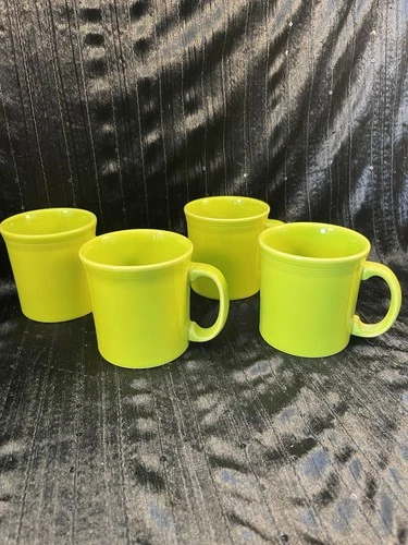 Fiestaware HLC Coffee/Tea Mug Lemongrass/Lime Green “D” Handle Set Of 4 EXC!!