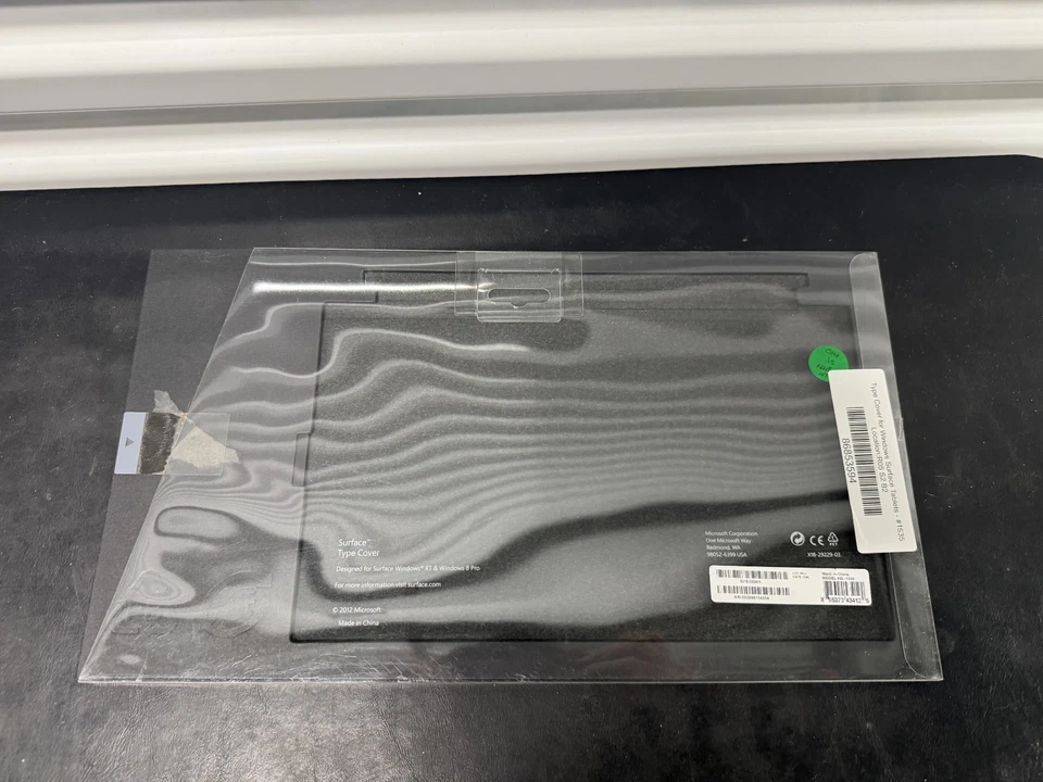 Крышка типа Microsoft Surface черная клавиатура TE0919"" - Изображение 4 из 4