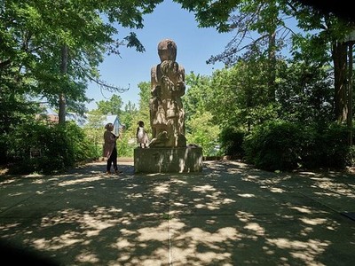 Photo:Greenbelt Maryland 1939 Mother and Child Sculpture Lenore Thomas WPA