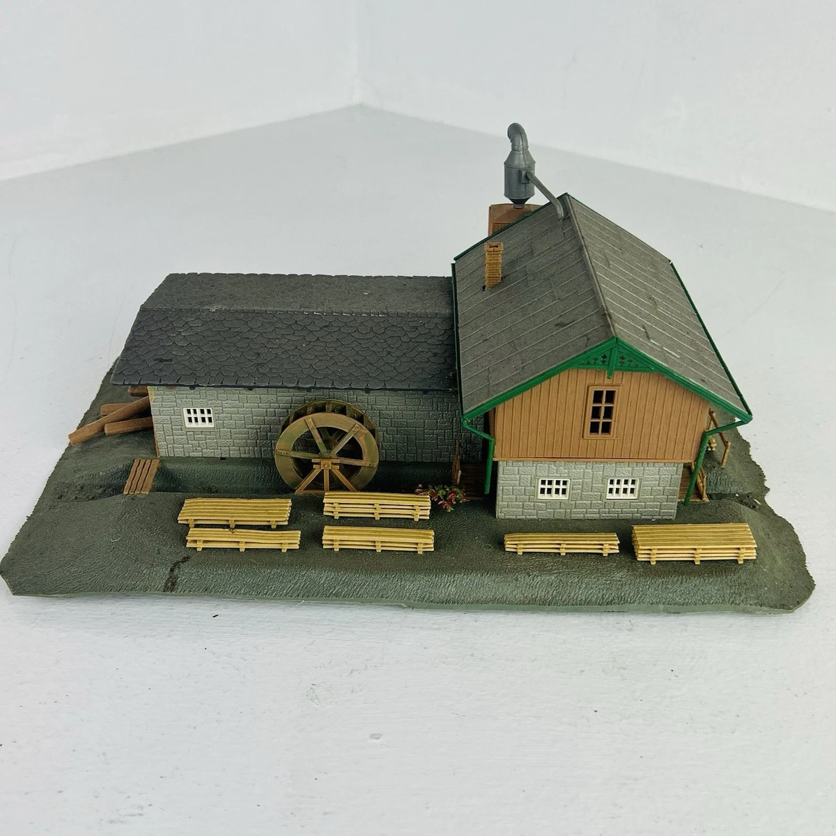 Preços baixos em Estações de ferreomodelismo Ho FALLER com Vintage