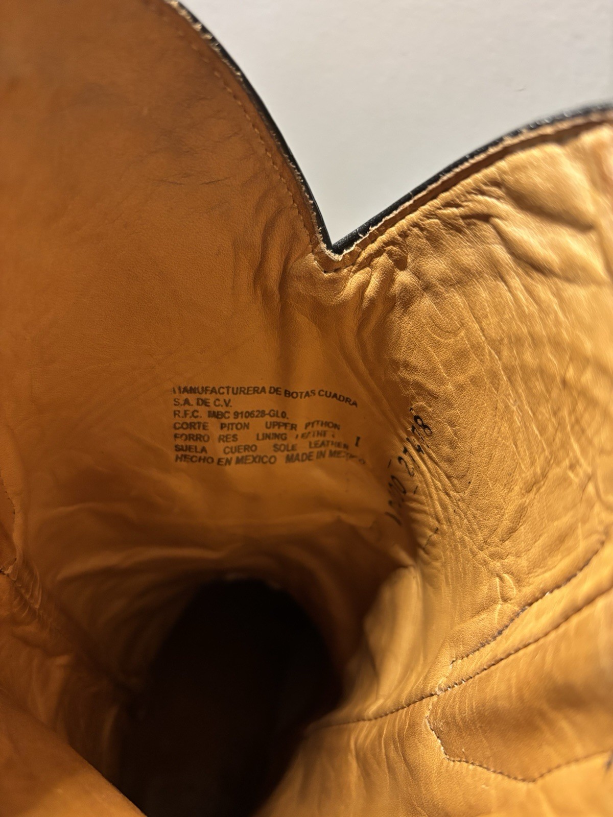 Cuadra Men's Lisboa Cherry Python & Laser Square … - image 11