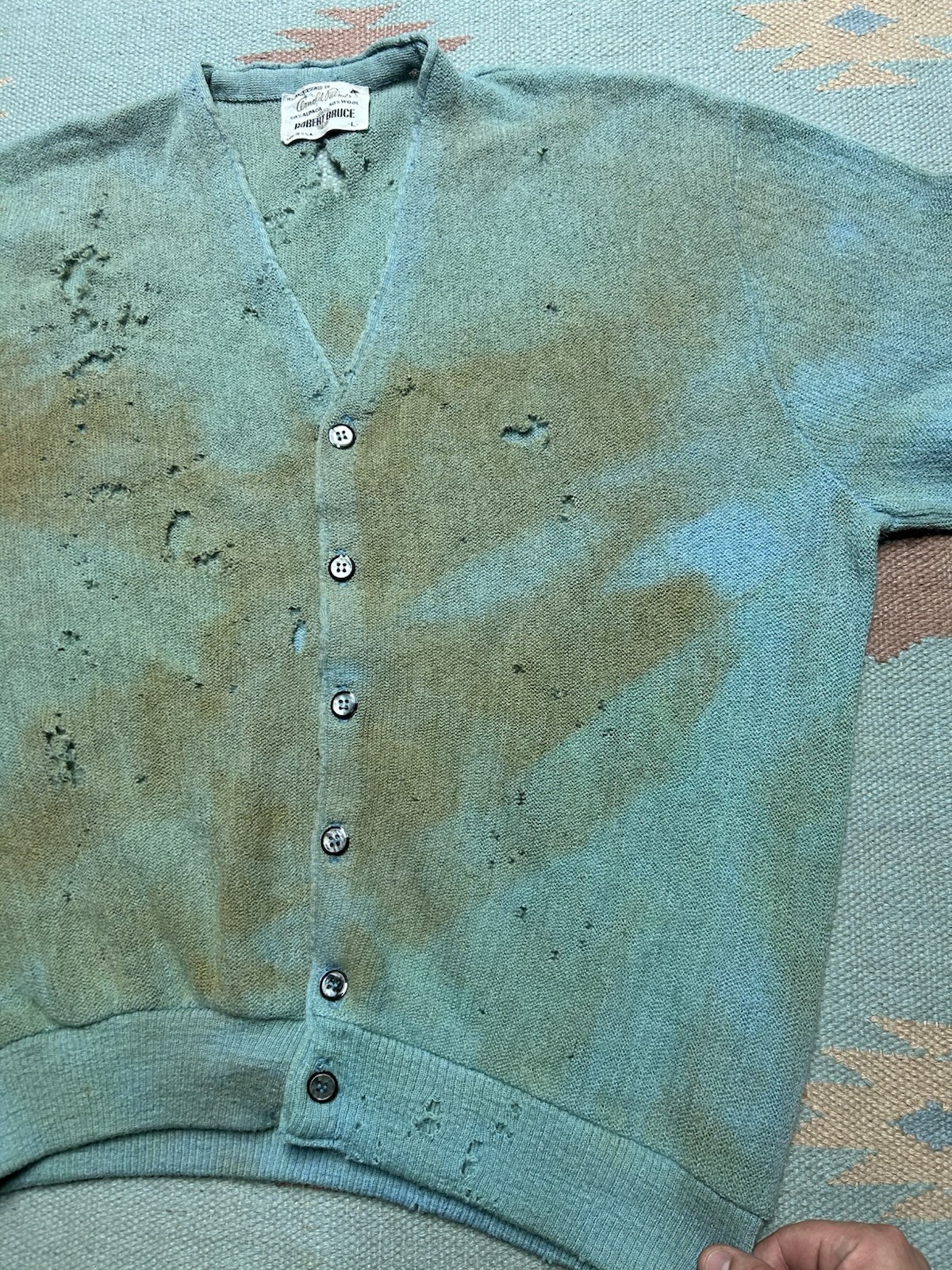 Vintage 70s cardigan sweater Robert Bruce Arnold Palmer thrashed zombie blue Lg