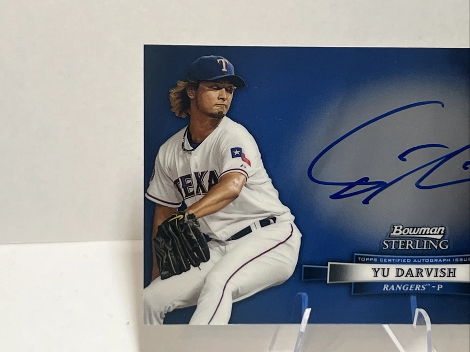 YU DARVISH Bowman Sterling Rookie Auto Black Rangers Japan - Image 2 of 4