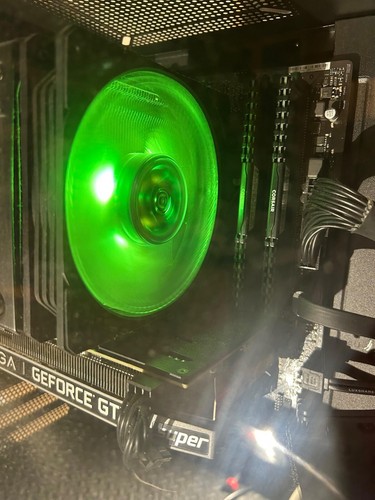 COMPUTER - Picture 6 of 20