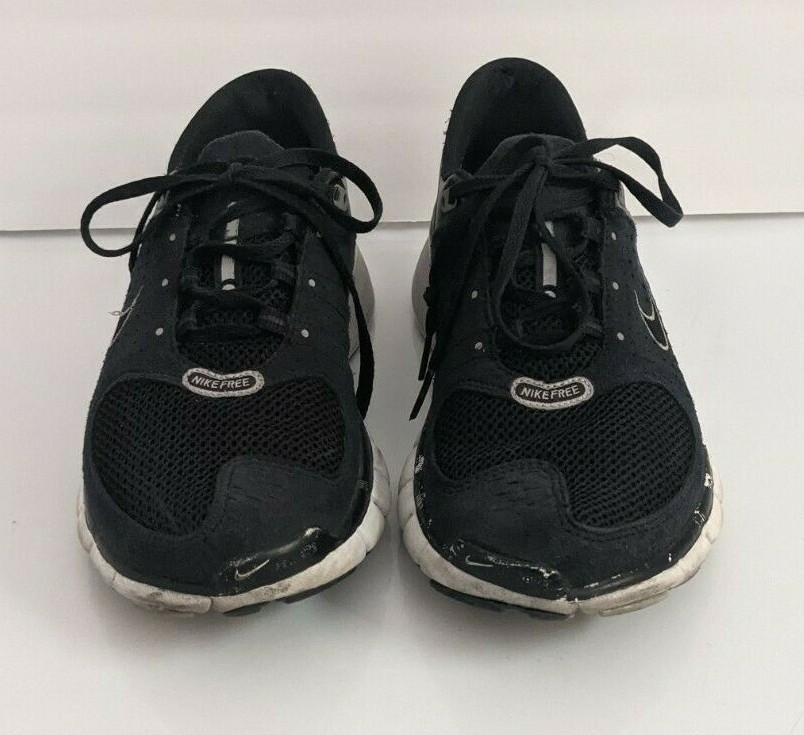 Nike Free Women's Running Shoes Size Black and White 315993
